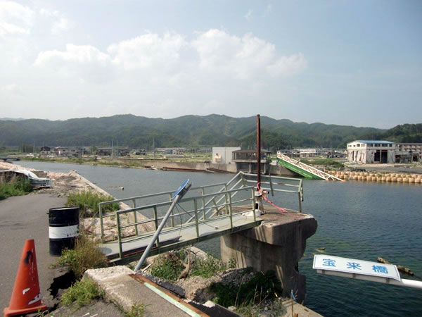 宝来橋（山田町北浜）