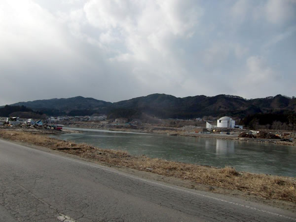 船越家族旅行村さくら亭付近（山田町船越）