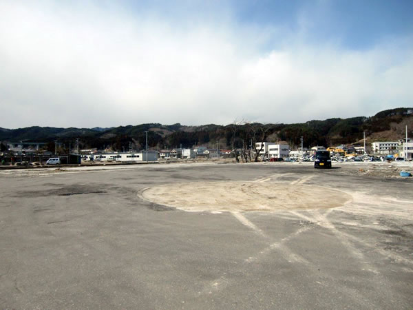 陸中山田駅（山田町川向町）