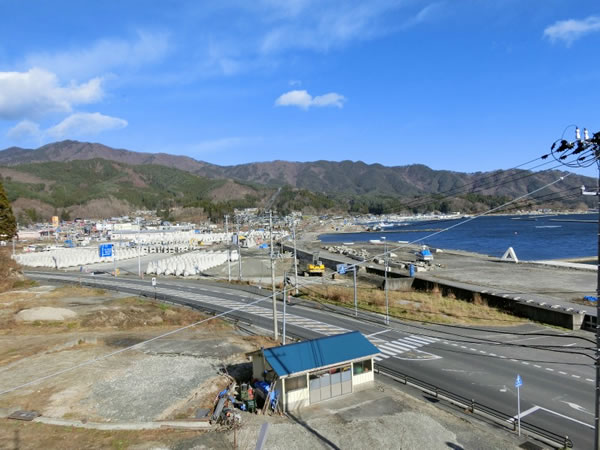 大沢 魚賀波間神社より