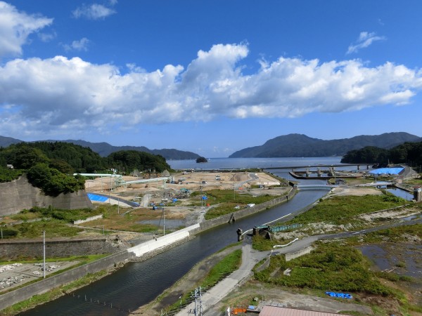 織笠　三陸道より（東）