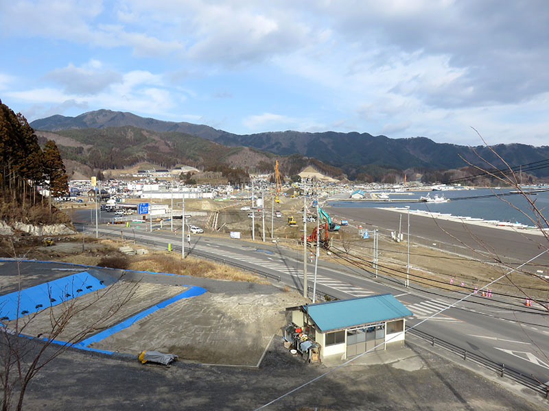 大沢 魚賀波間神社から