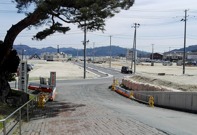 山田町役場前