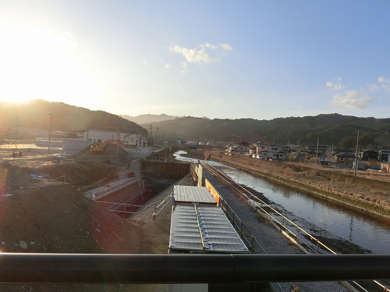 蓬莱橋（関口川）