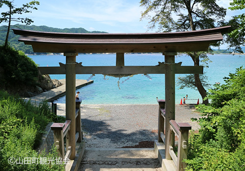 荒神海水浴場2